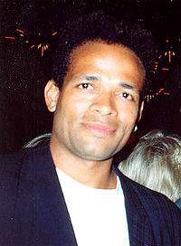 200px-Mario van Peebles 1991.jpg