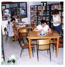 Biblioteca Municipal Julio Antonio Mella.jpg