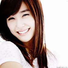 Tiffany01.jpg