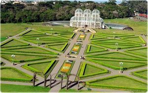 Jardín Botánico de Curitiba.jpg