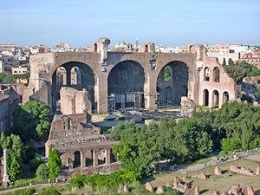 Basílica de Majencio.JPG