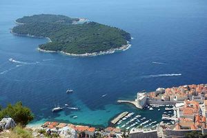 Lokrum-desde-dubrovnik.jpg