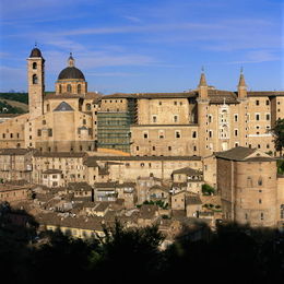 Centro histórico de Urbino.jpg